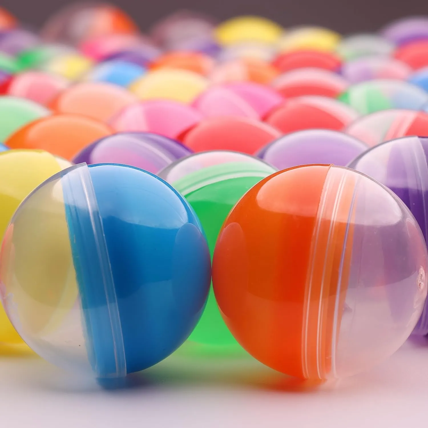 2.6 inch - Gumball quota Machine Capsules Bulk Claw Machine Refills Easter Basket Stuffers Birthday Gifts Pinata Stuffers DIY Craft Supplies Capsule Vending Machine Translucent Round Capsules Empty 50 pcs 