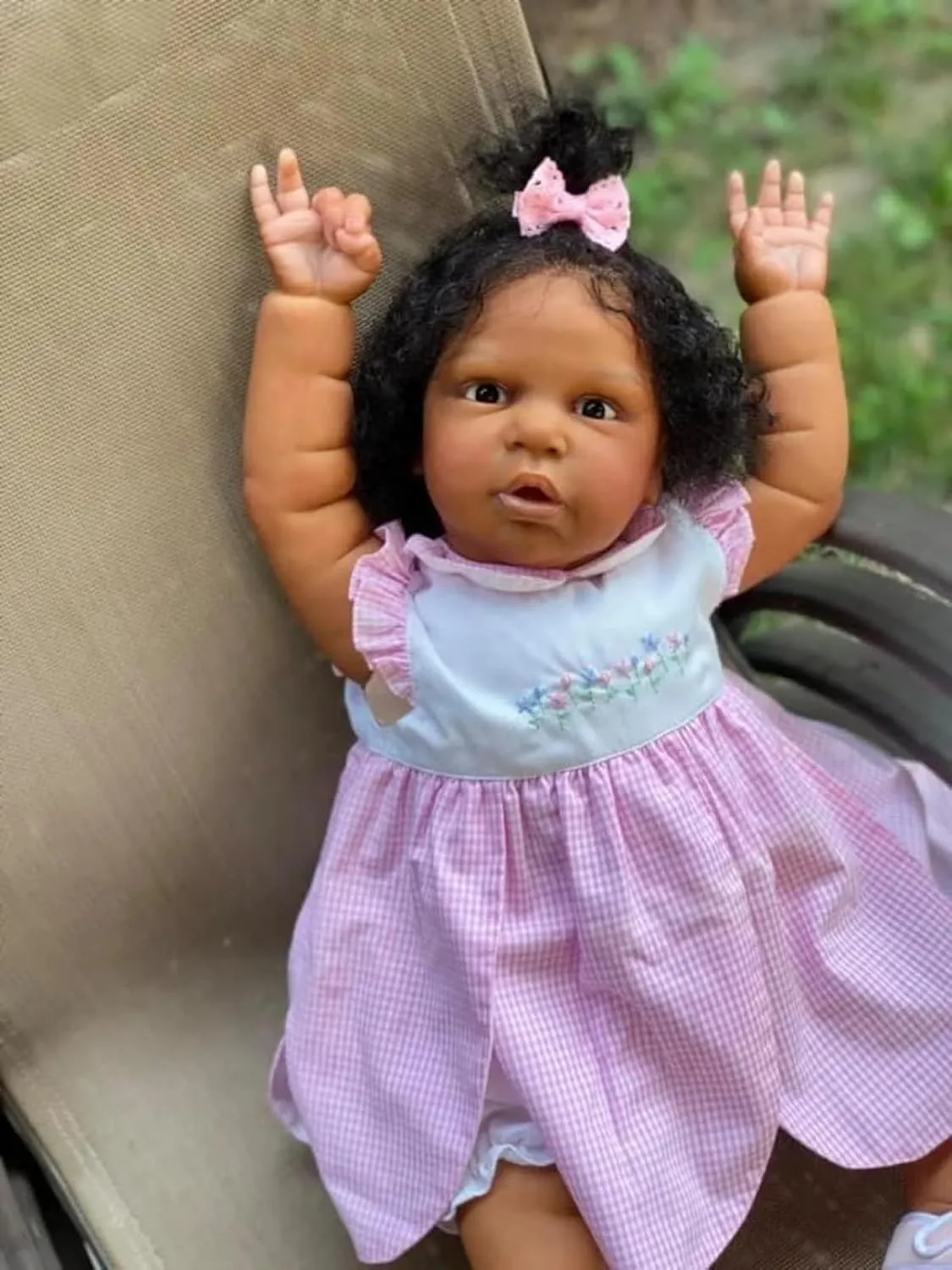 African American accordingly Reborn Toddler Doll Cute Look Real Lifelike Baby Weighted Body Doll Toys Gifts Black Reborn Baby Dolls Realistic Girl 24 inch 60cm Dark Skin Silicone Babies 