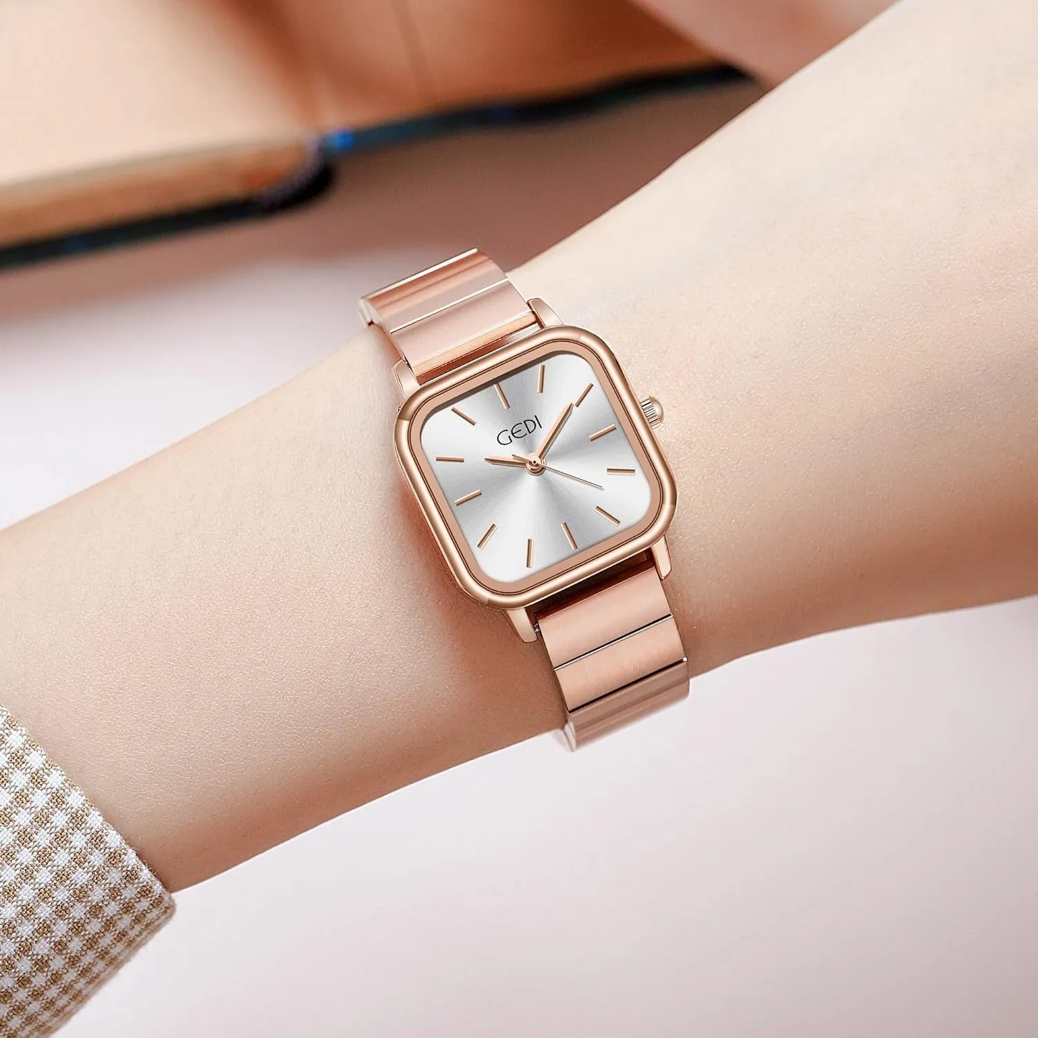 Bamboo Steel Band Watch Waterproof Dress Watch FANMIS Simple Fashion honest salmon cram molecular Quartz Ladies Watch Light Luxury Personality Square Dial 