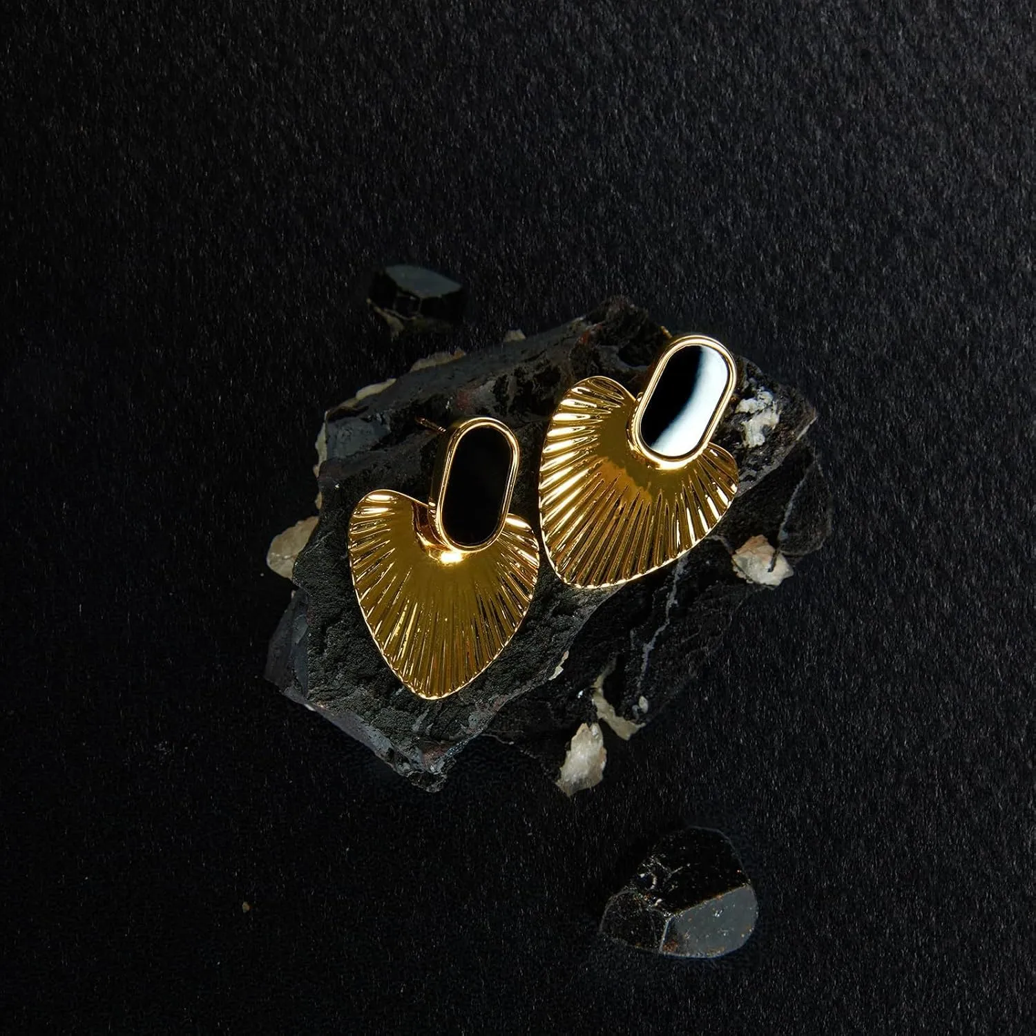Earrings Fashion Vintage Chunky Gold Drop halt Earrings Trendy Prom Wedding Beach Dangle Earrings gold earrings for women24K Gold Plated Heart Statement 