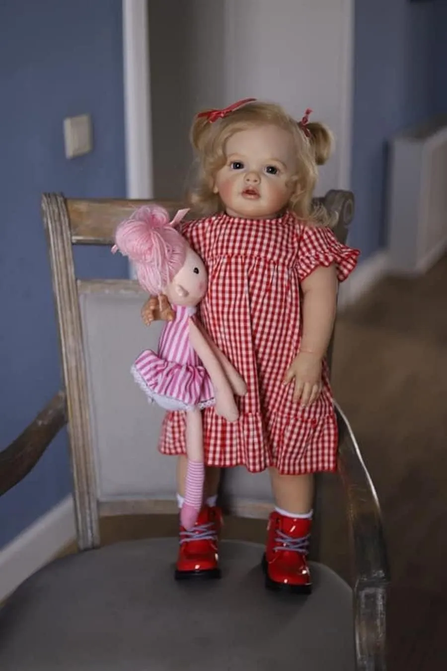 Hair Beautifull Cute Bebe Reborn Doll Childen Moldes Reborn Toddler Dolls Girl 28 Inch 70cm Real Size Standing Silicone Baby Doll Soft Cloth Body Handmade Weighted Pawnee Blonde 