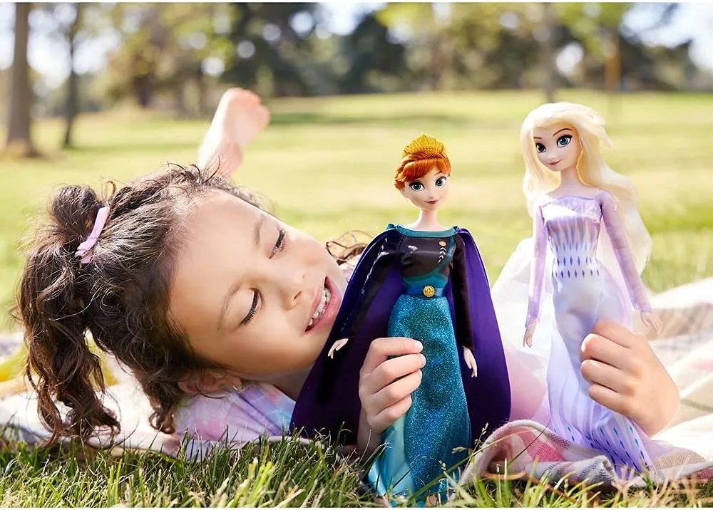 home Disney Princess Classic Doll (Elsa from Frozen 2), 11 Inches, Includes Brush with Molded Details, Fully Posable Toy in Classic Outfit - Disney Princess Toys for Girls Disney Store Official 