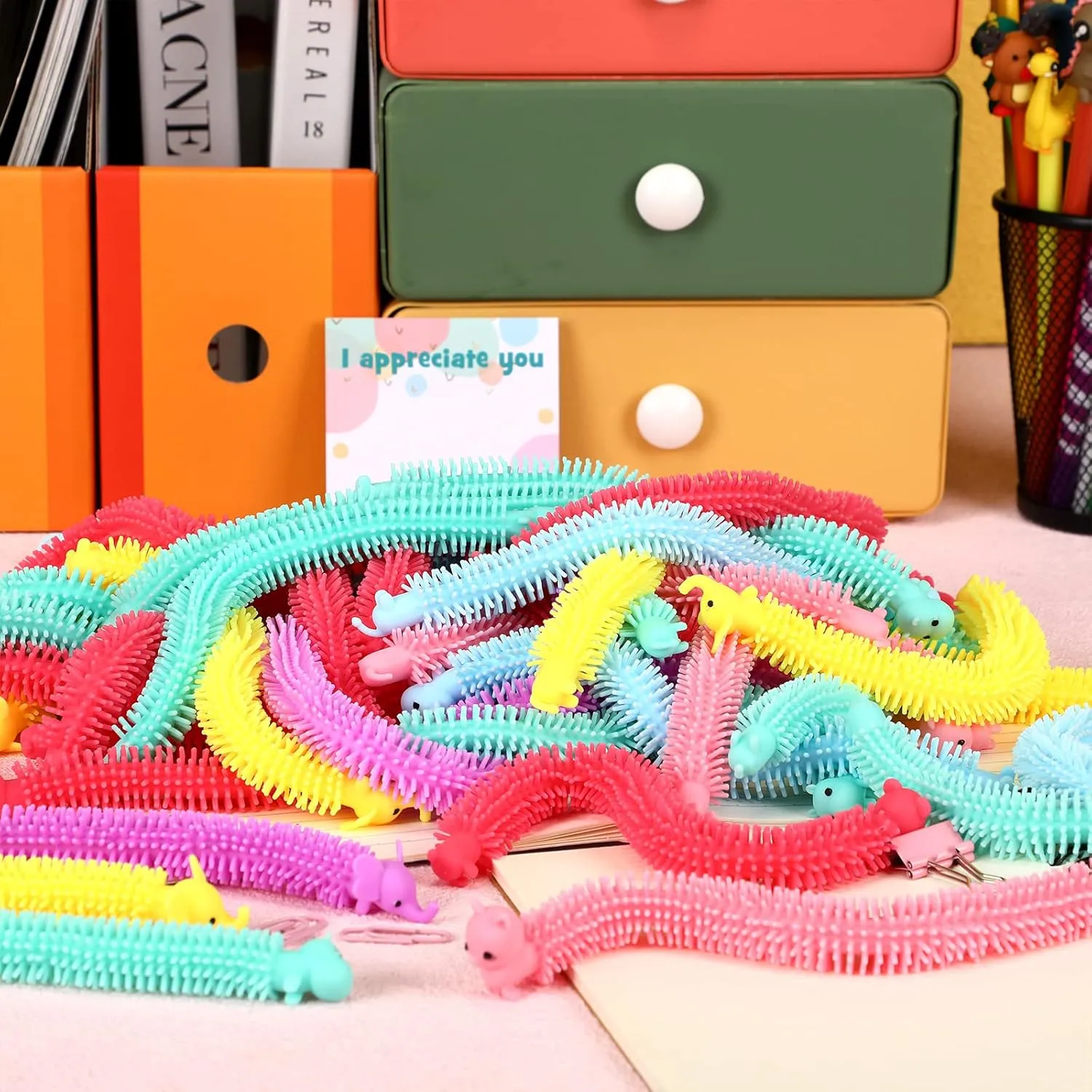 Toys Pack Worm for Adults Stress Anxiety Relieve Relaxing Party akin Favors(200 Pack$Animal Style) Chivao Bulk Stretchy String Fidget Toys Animal Sensory 