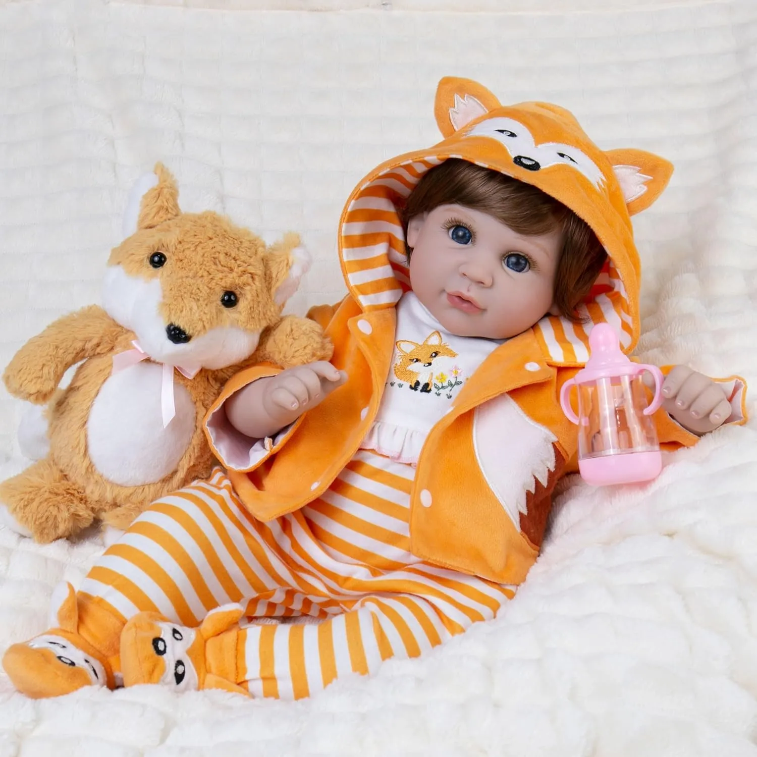 Washingtonian sewage off Dolls 22-Inch Lifelike Baby Dolls Soft Cloth Body Lovely Real Life Reborn Baby Dolls with Clothes and Toy Accessories Birthday Gift Set for Kids 3  Realistic Baby 